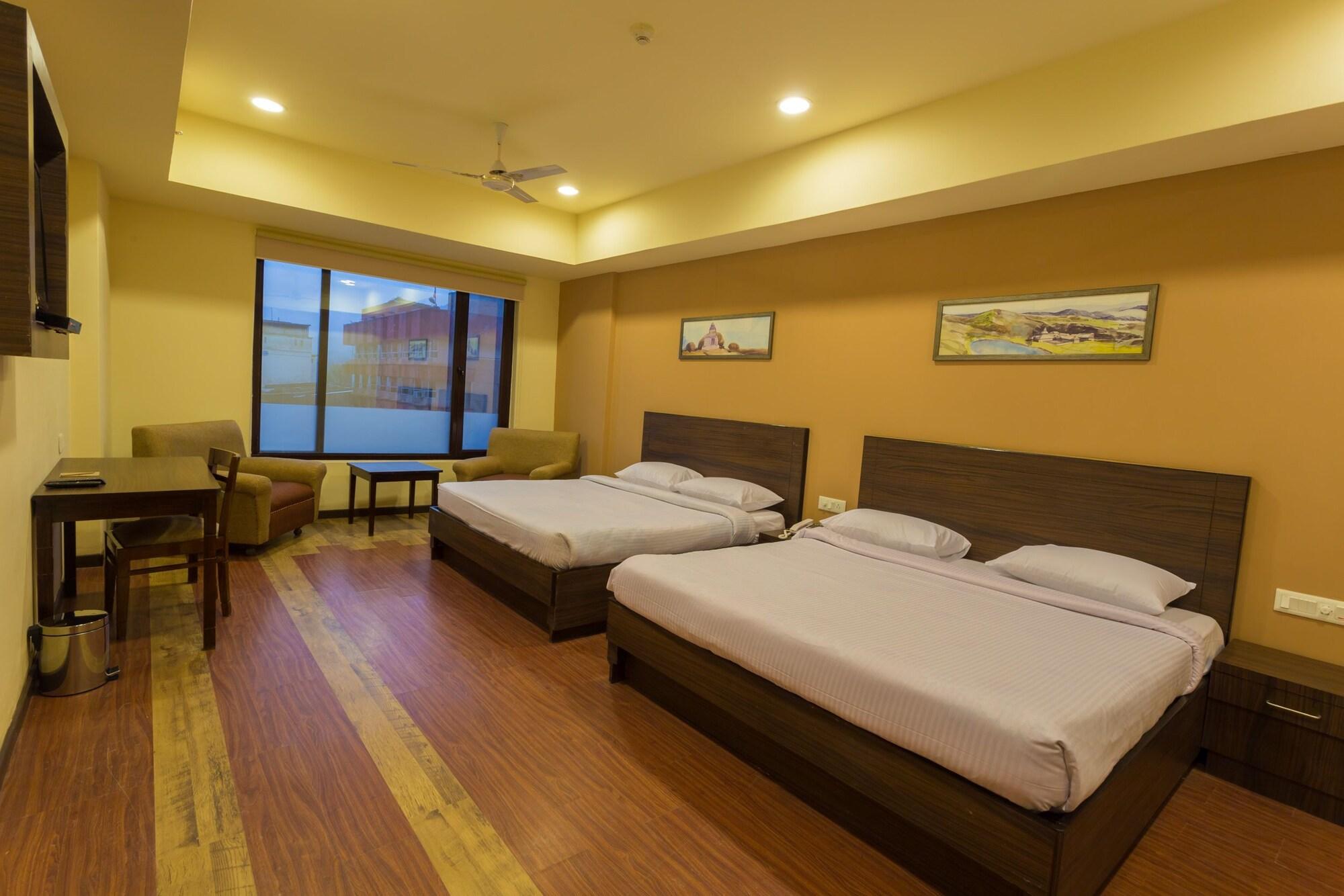 Katra Hotel Katra  Kültér fotó