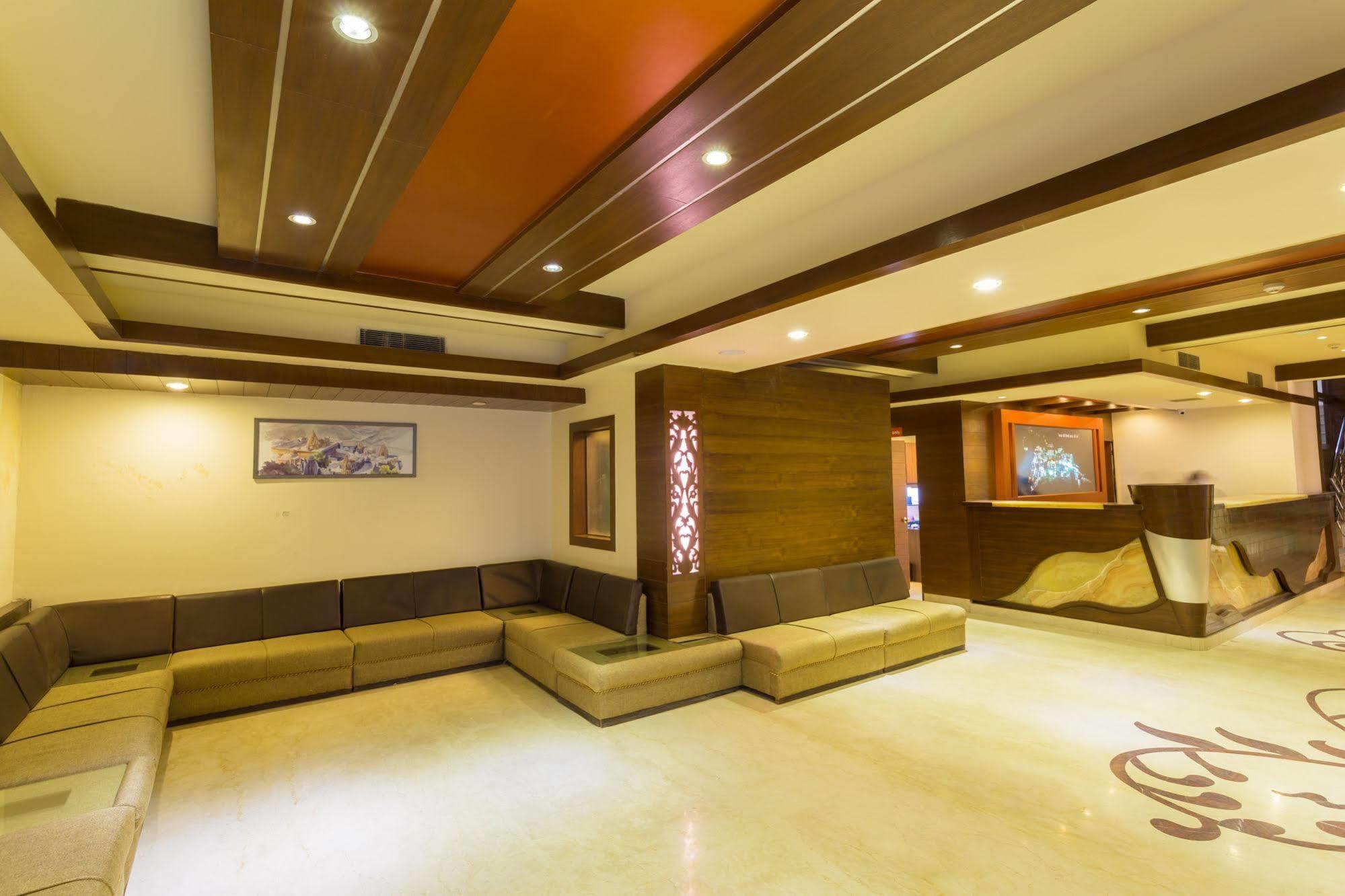 Katra Hotel Katra  Kültér fotó